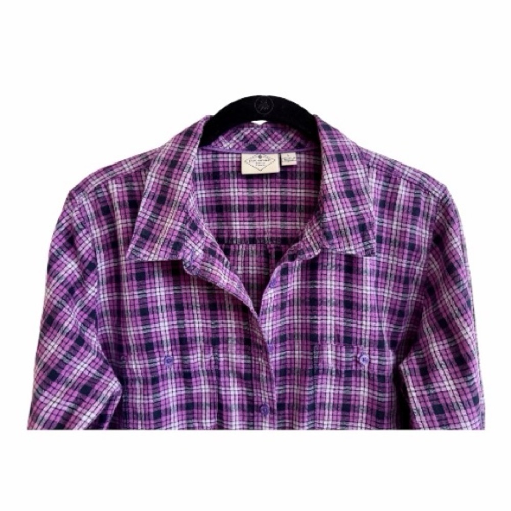 ST JOHN’S BAY, WOMENS LONG SLEEVE, BUTTON-DOWN SHIRT IN PURPLE PLAID. SIZE L - Picture 3 of 8